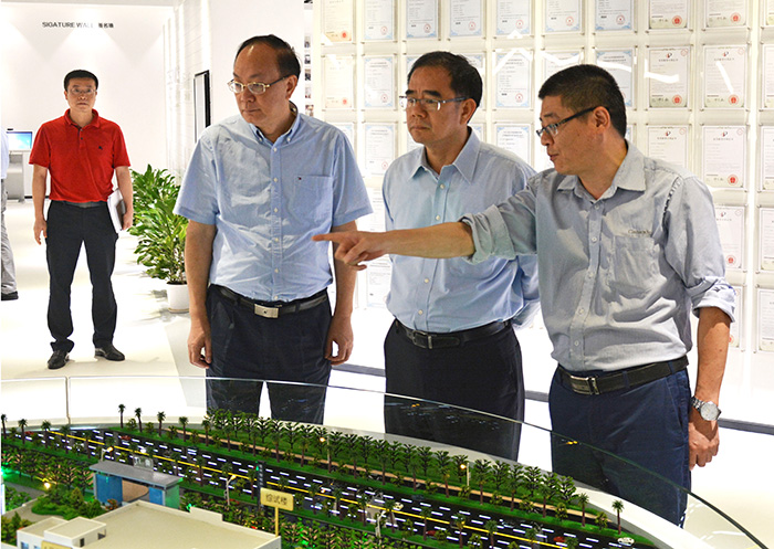 向导来访： 2018.10东莞市委书记梁维东博天堂集团调研