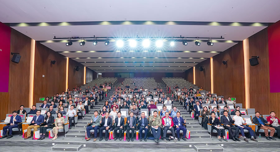 博天堂集团智能受邀加入香港都会大学（东莞）产学研对接会，，，，，共探AI与新质料手艺前沿